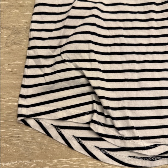 Banana Republic Black and White Striped Tee - Picture 2 of 4